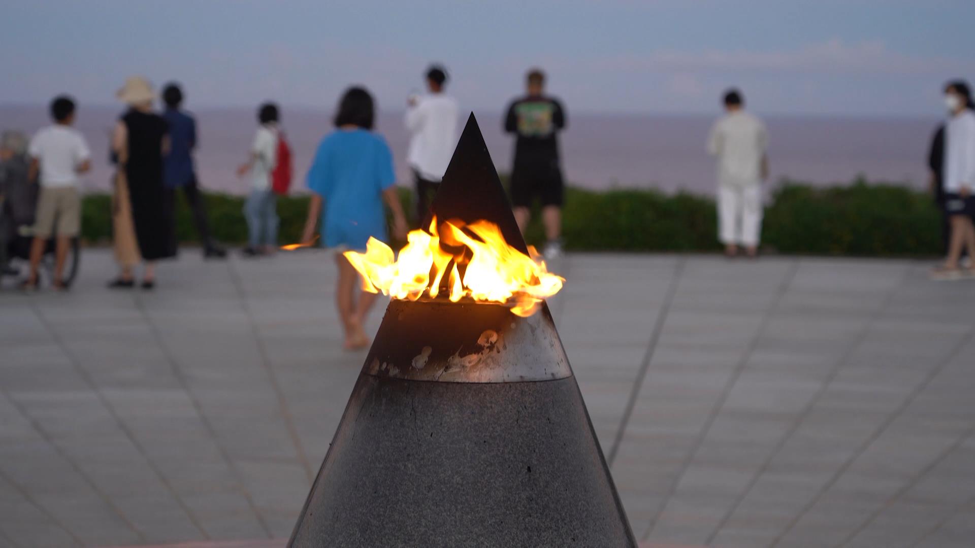 沖縄戦没者 慰霊鎮魂花火 | 和火師 佐々木 厳